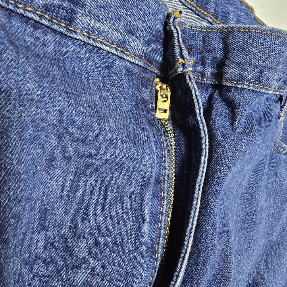 EUC Big & Tall Levi's 505 regular fit blue jeans 50x29 - Picture 3 of 11